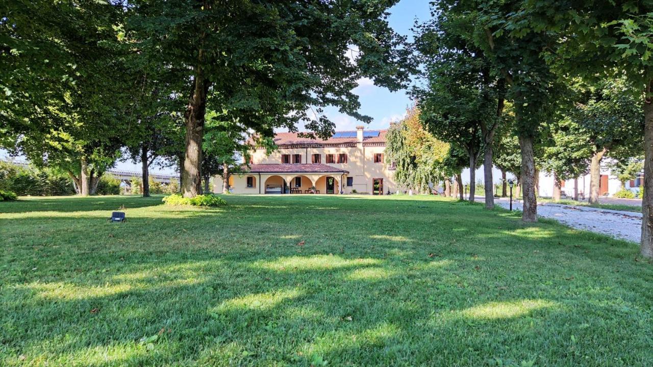 Agriturismo La Foscarina Vescovana Exteriör bild